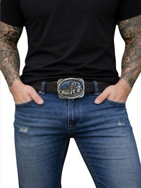 Vintage belt buckle solid metal Tonkin front loader tractor 1986 Tonkin inc. USA